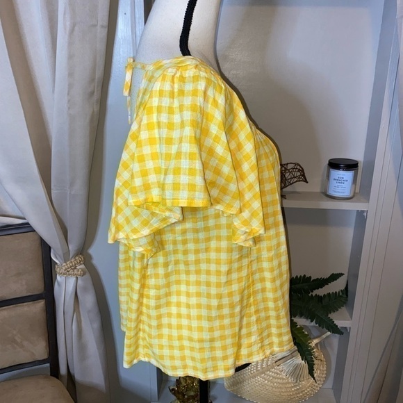 Yellow White Checkered Print Tie Back Flowy Sleeves Old Navy size Small Fun Top - Picture 6 of 10